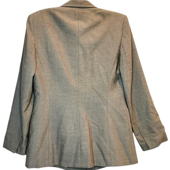 Kasper Blazer and Pant Suit - Picture 3 of 9